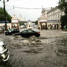По словам горожан, такого сильного дождя они не видели с. V Odesse Silnyj Liven Sprovociroval Potop Na Ulicah Goroda Nikvesti Novosti Nikolaeva