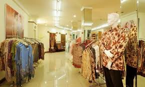 Bisnis butik juga termasuk bisnis konveksi yang menguntungkan. Ini Rekomendasi 16 Spot Beli Batik Di Solo