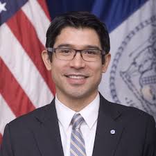 The Past, Present & Possible Future of Manufacturing Along theBrooklyn  Waterfront