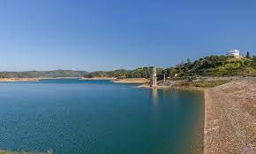 Business travelers can take advantage of the free wifi in public areas. Barragem De Santa Clara Comemora 50 Anos