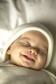 happy baby | Crianças fofas, Criança sorrindo, Fotografia de bebês