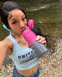 Markesha Thompson's Instagram, Twitter & Facebook