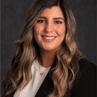 Elane Borquez's Instagram, Twitter & Facebook