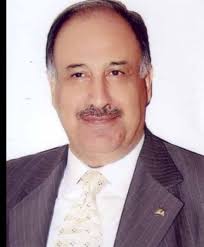 ينعى رئيس المجلس الاسلامي الشيعي الاعلى الإمام الشيخ عبد الامير قبلان الى  اللبنانيين وفاة رئيس اللجنة المالية في المجلس الإسلامي الشيعي الأعلى نقيب  خبراء المحاسبة المجازين في لبنان(سابقا) الاستاذ حكمت سليم عن