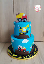 Theme Birthday Cake For Little Boy Construction Themed Cake Perfect For A Little Boy S Party Truck Birthday Cakes Baby Boy Birthday Cake Boy Birthday Cake