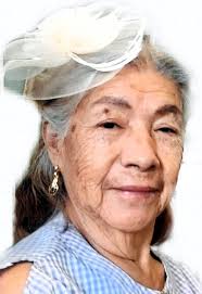 Julia Holguin's Instagram, Twitter & Facebook