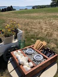 S Mores Bar S Mores Table S Mores Tray Dessert Bar Party Station Wedding S Mores Station In 2020 S Mores Bar Dessert Bar Party Smores Table