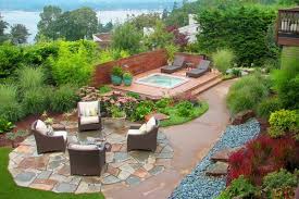 Easy Outdoor Living In Washington State Mercer Contemporary By Darwin Webb Small Backyard Landscaping Backyard Layout Backyard Landscaping