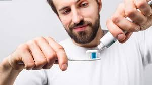 Colgate smile for good natural white toothpaste is vegan, free from sugar, gluten free and sls free How Gluten Free Toothpaste Keeps You Clean And Healthy