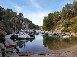 Kayaking Through The Calanques National Park In South France Paddleventure