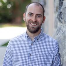 Loretta Wilburn's Instagram, Twitter & Facebook