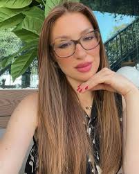 𝐂é𝐜𝐢𝐥𝐢𝐚 𝐒𝐥𝐢𝐦 ♈