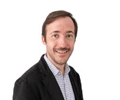 Candidates make final push as New Hampshire polls close