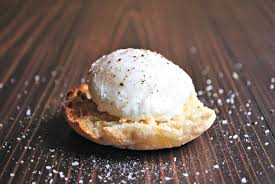 Bring to a light simmer over a medium heat and season with a pinch of sea salt. Gordon Ramsay S Perfect Poached Egg Keat S Eats