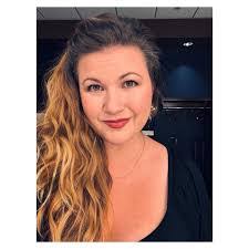 Jillian Wenger's Instagram, Twitter & Facebook