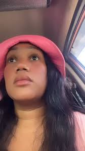 Friend of dancehall artiste Lisa hype confirms that she is having an  episode and is returning some items she left with her .