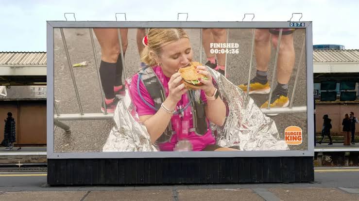 Burger King phủ OOH tr&ecirc;n h&agrave;nh tr&igrave;nh marathon để biến Whopper th&agrave;nh phần thưởng sau vạch đ&iacute;ch