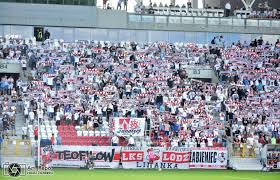 Siatkarki łks commercecon łódź w tegorocznej lidze mistrzyń zebrały ważne doświadczenie w meczach przeciwko czołowym zespołom ze starego kontynentu. 6 Kolejka Ekstraklasy Zapowiedz Lks Lodz Legia Warszawa Kibice Net