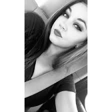 Haley Fowler (Haleyyyfowler)