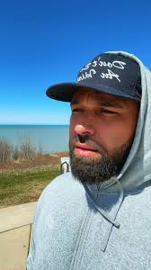 She used to check in #fyp #relatable #relationship #dontbeanidiot