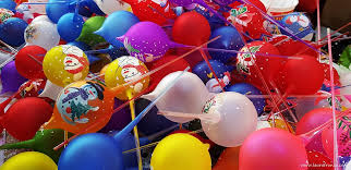 La fabrica argcoms din curtea de arges in decursul unui an vin intre 4 000 si 6 000 de copii din toata tara ca sa observe si sa participe la procesul de informatii financiare şi fiscale status la data 31 12 2015. Turist In Romania Fabrica De Globuri De La Curtea De ArgeÈ™