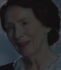 Aquí se encuentra la ficha profesional de frances conroy. Moira O Hara American Horror Story Wiki Fandom