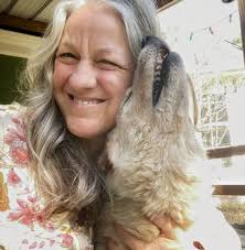 Family ranch reunion for college student and pets