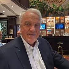 Alan Newberry's Instagram, Twitter & Facebook