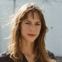 Evelyn Block's Instagram, Twitter & Facebook