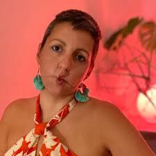 Flávia Monteiro (@flavia_monteira)