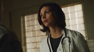 Morena Baccarin Hints That There Will Be a Change to Her Character, Dr. Leslie  Thompkins, in FOXs Gotham - mxdwn Television