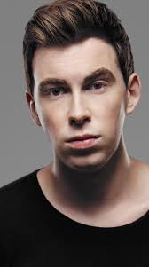 Hugh Laurie in the bathtub with pills · 720x1280 HD free photo from  arashilkis