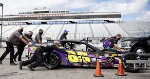 The bmw m5 is a vee 10 engine, 10 cylinders. Ron Silk Looks For Winning Ways To Continue Into 2021 Official Site Of Nascar
