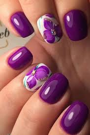 Las uñas azul marino son la nueva sensación que nunca pasara de moda aun con las nuevas tendencia en colores. Los Mejores Disenos De Unas Decoradas Elegantes 2020 2021