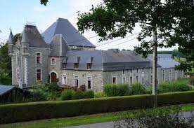 He is best friends with cragger.laval is expected to be a mature lion warrior by his father, but he is shown to act like a kid, forgetting his duties. Chateau De Laval Bewertungen Fotos Bastogne Belgien Tripadvisor
