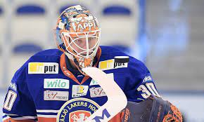 Erik sixten viktor fasth (geboren op 8 augustus 1982) is een zweedse professionele ijshockey doelverdediger die momenteel. Storspelande Fasth Bakom Vaxjos Seger Sydsvenskan
