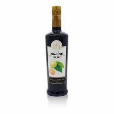 Trascorso questo tempo filtrate e lasciate ancora riposare altri 30 giorni. Russo Liquore Nocino Walnusslikor Nocino