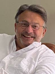 Neenah election: Mark Ellis, Kristen Sandvick compete in District 1