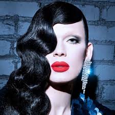 Kyle's Closet (@kylerobin)