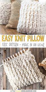 This cushion cover is just so cuddly! How To Make A Chunky Knit Pillow Cover In Under An Hour Easy Knitting Patterns Crochet Pillow Pattern Beginner Knitting Projects