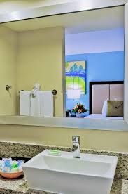 Silver palms inn is located at 830 truman avenue in old town north of truman, 0.4 miles from the center of key west. Silver Palms Inn Key West Aktualisierte Preise Fur 2021