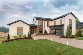 We work with you every step of the way to design, engineer, manufacture, install and finish a new home your will love. The Best Contemporary Home Builders In The Us