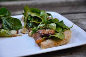 Fig Pizza Pie Piled High With Arugula That S Amore Recipe Fig Pizza Gorgonzola Pizza Prosciutto Pizza