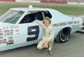 How much does it cost to build a nascar car? Pin By Enric Enrich Jorba On Bill Elliott Nascar Race Cars Nascar Cars Nascar Racing