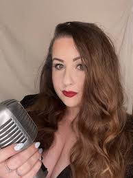 Lisa Killen's Instagram, Twitter & Facebook