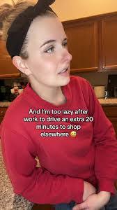 Whitney Beyer's Instagram, Twitter & Facebook