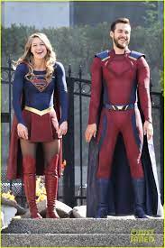 That's the difference between you and me. Melissa Benoist Chris Wood Supergirl May 2018 01 Melissa Supergirl Supergirl Cosplay Supergirl Tv