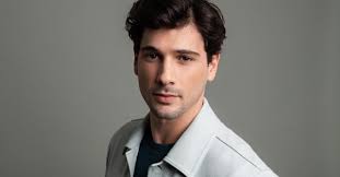 Deniz Can Aktaş: "Aşkımızı erteledik"