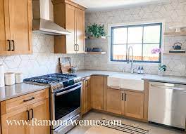 Bright And Light Kitchen Kitchen Cabinets Light Wood Kitchen Cabinets And Countertops Maple Kitchen Cabinets