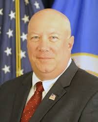 Daniel Schad's Instagram, Twitter & Facebook